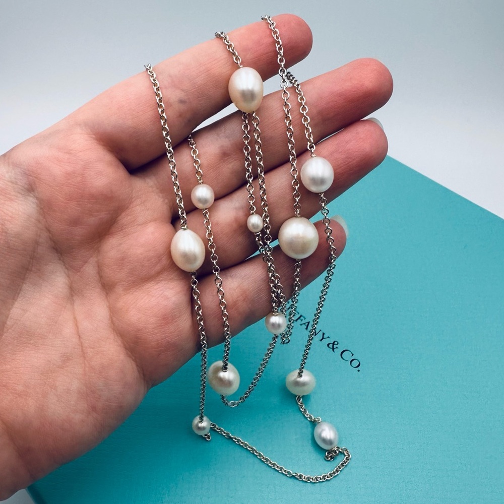 RARE 36” Tiffany & Co. Pearls by the Yard Sprinkle Necklace in Silver Packaging